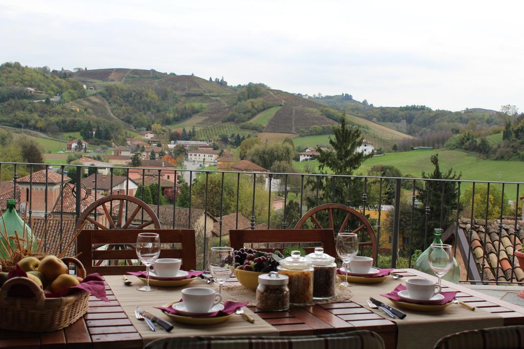 Holiday Home Ca' Del Cinema Mombercelli Екстериор снимка