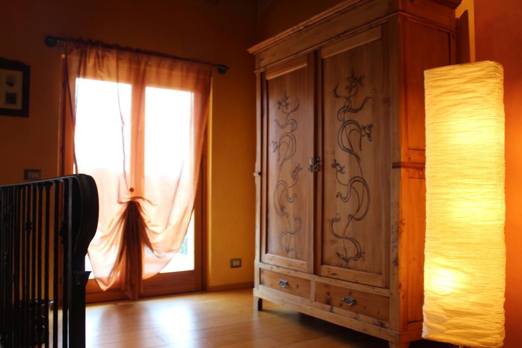 Holiday Home Ca' Del Cinema Mombercelli Екстериор снимка