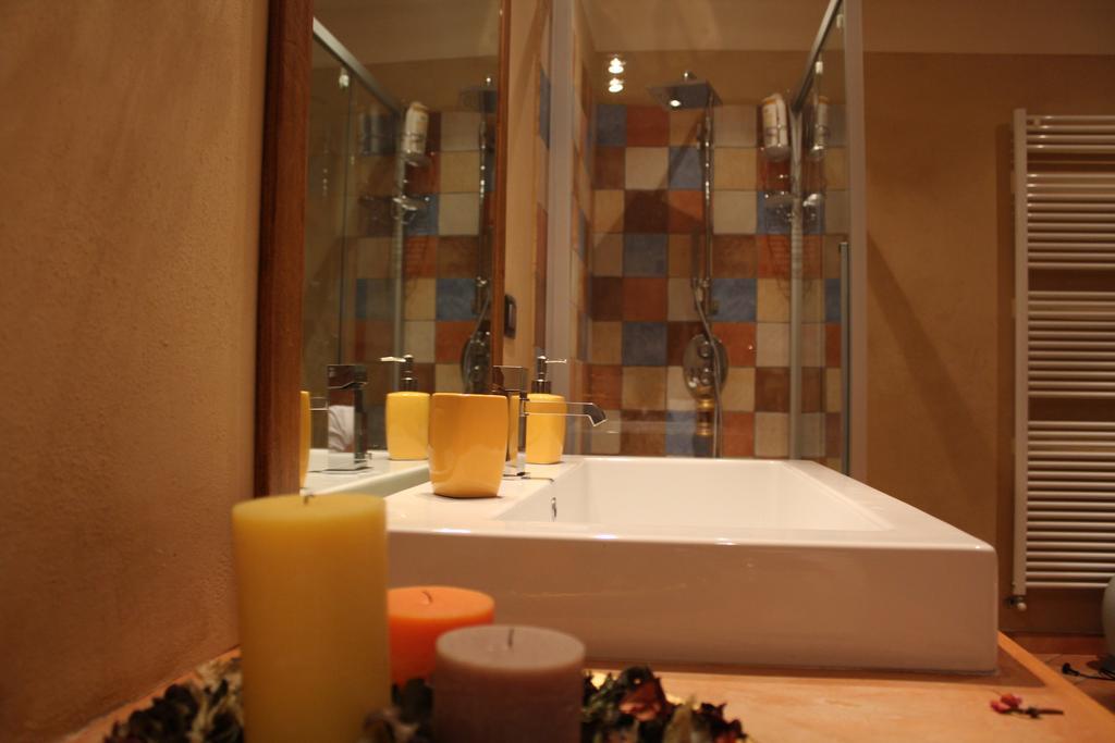 Holiday Home Ca' Del Cinema Mombercelli Стая снимка