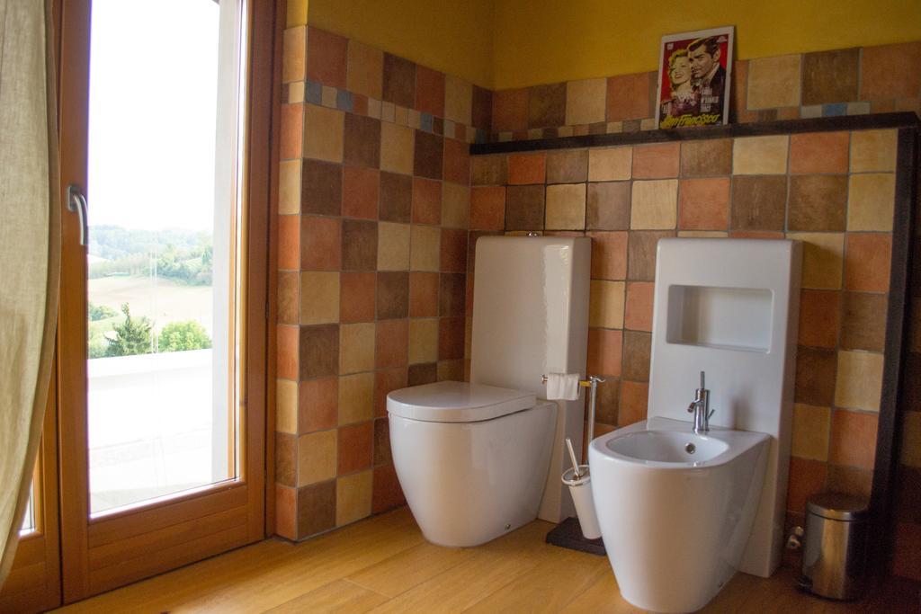 Holiday Home Ca' Del Cinema Mombercelli Стая снимка